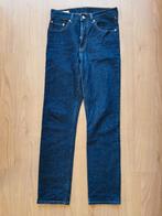 Levi spijkerbroek maat 26 lengte 32, Blauw, W32 (confectie 46) of kleiner, Ophalen of Verzenden, Zo goed als nieuw
