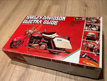 Revell 1:8 Harley Davidson Electra Glide beschikbaar voor biedingen