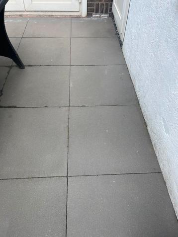 Tuintegels 12 stuks GRATIS! beschikbaar voor biedingen