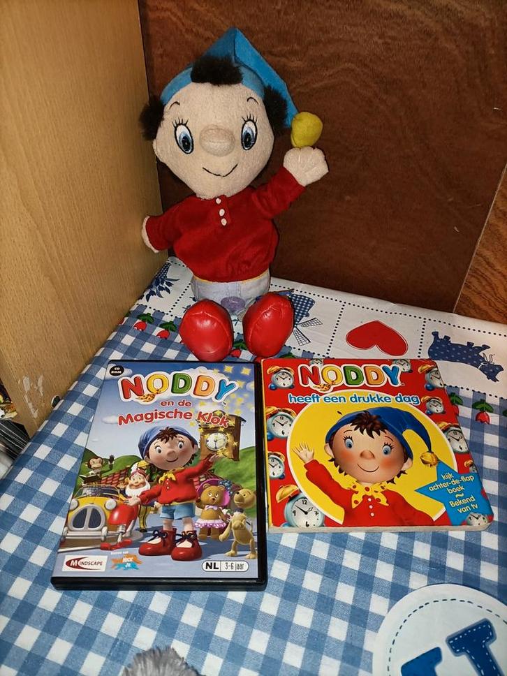 Oude Noddy knuffel 32 cm groot + boekje + dvd, Kinderen en Baby's, Speelgoed | Knuffels en Pluche, Gebruikt, Overige typen, Ophalen of Verzenden