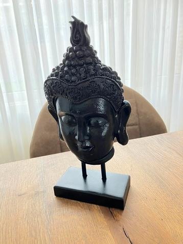 Boeda beeld op standaard (zwart) beschikbaar voor biedingen