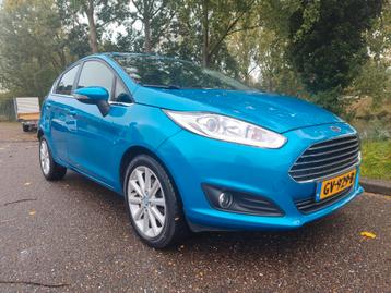 Ford Fiesta 1.0 5D 2015 Nieuwe APK+Distributieriem! beschikbaar voor biedingen