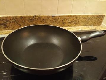 Tefal WOKpan 28 cm beschikbaar voor biedingen