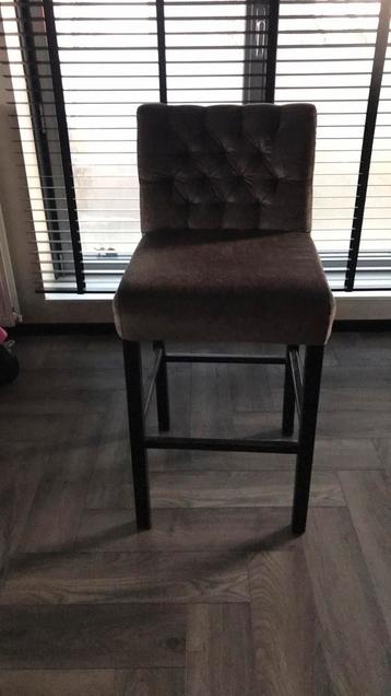 3 stuks 75cm zitting Breed 50cm nette staat  beschikbaar voor biedingen