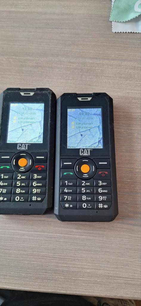2x CAT B30 Robuuste Telefoons, Telecommunicatie, Mobiele telefoons | Toebehoren en Onderdelen, Gebruikt, Ophalen