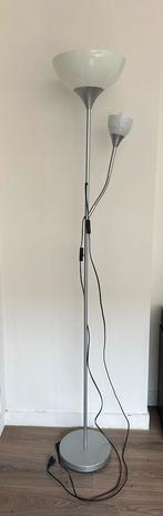 Staande Vloerlamp woonkamer of slaapkamer, Huis en Inrichting, Lampen | Vloerlampen, Ophalen, Zo goed als nieuw, 150 tot 200 cm