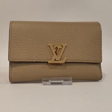 Louis Vuitton M62159 Capucines Compact Wallet beschikbaar voor biedingen