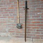 Verouderde tempeliers zwaard, Verzamelen, Militaria | Algemeen, Ophalen of Verzenden, Overige soorten, Zwaard of Sabel