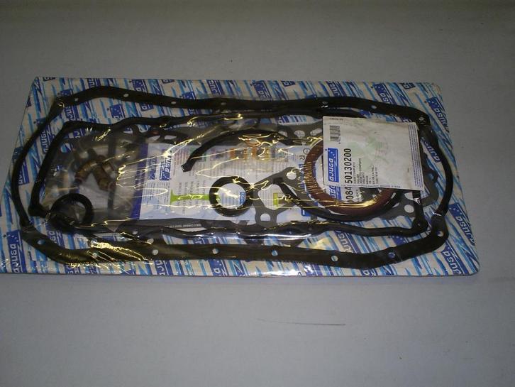 Compleet pakkingset motor Nissan Bluebird 1.6 1.8 CA16 CA18, Auto-onderdelen, Brandstofpompen, Nieuw, Verzenden