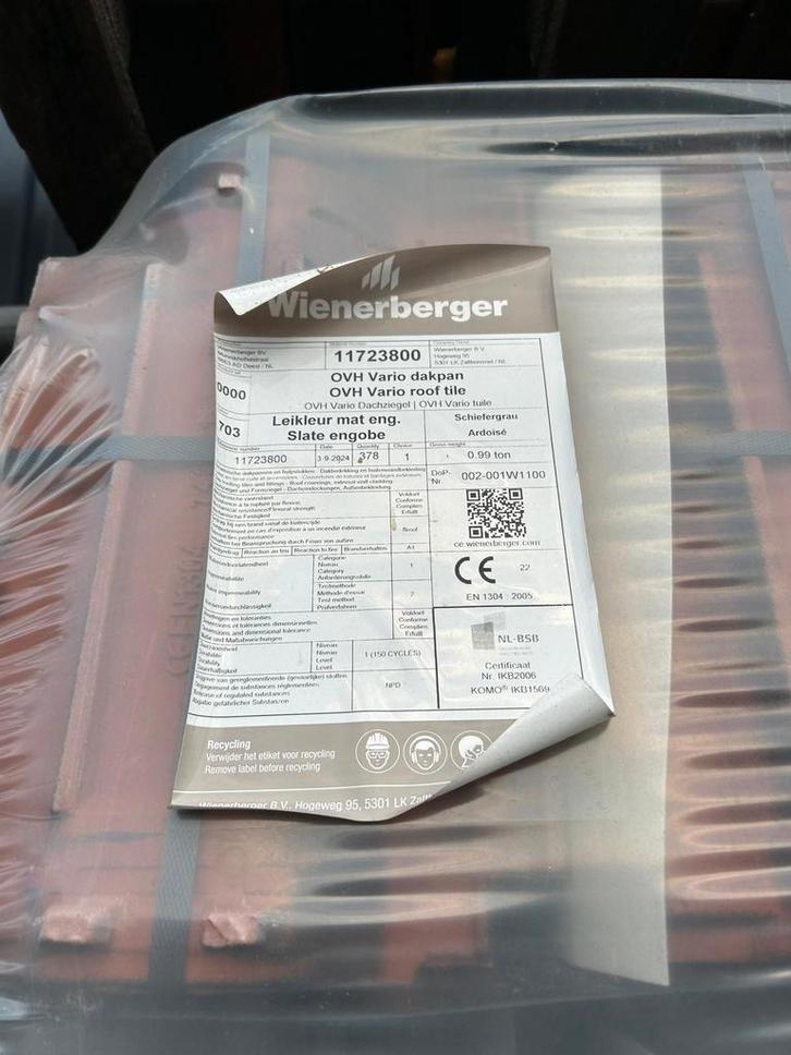 Koramic OVH Vario Leikleur mat engobe, Doe-het-zelf en Verbouw, Dakpannen en Dakbedekking, Nieuw, Dakpannen, Steen of Klei, Zwart