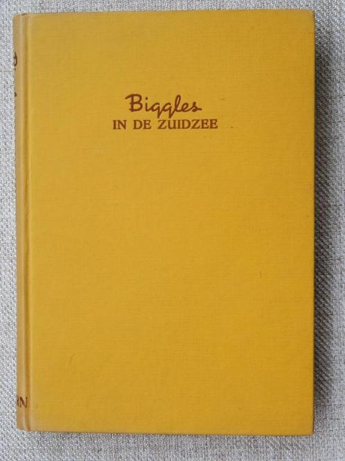 Captain W.E. Johns Biggles in de Zuidzee ( Hardcover 1953 ), Boeken, Kinderboeken | Jeugd | 10 tot 12 jaar, Gelezen, Ophalen of Verzenden