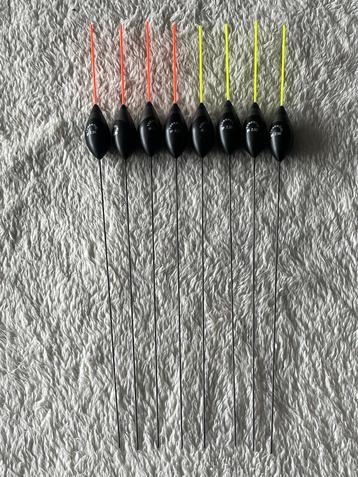 adv 83 / NIEUW set 8 dobbers TUBERTINI 2,50gr beschikbaar voor biedingen