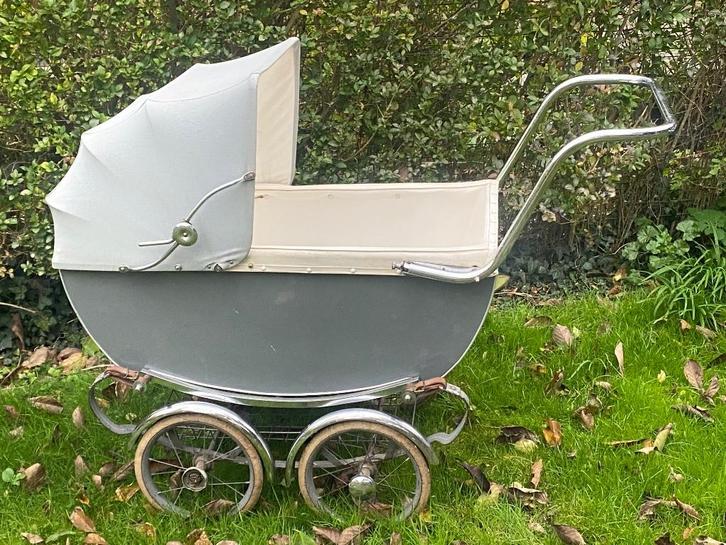 kinderwagen retro, Verzamelen, Retro, Huis en Inrichting, Ophalen