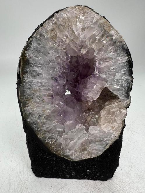 Amethist geode, Verzamelen, Mineralen en Fossielen, Mineraal, Ophalen of Verzenden