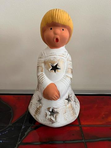 Vintage Zingende Engel Jullar Keramiek beschikbaar voor biedingen