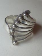 Zilveren Ring Waaier van Spijltjes met Knopjes, Verzenden, Zilver, Ring
