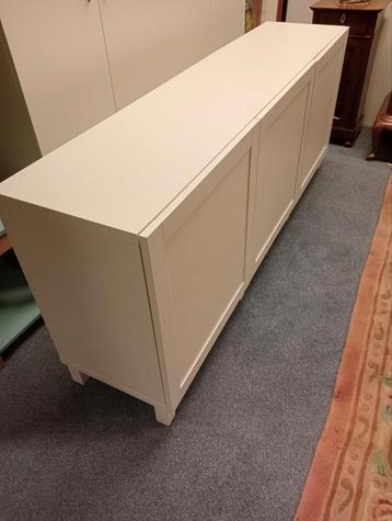 Dressoir/Opberger IKEA Wit 3 Deuren Nieuw  beschikbaar voor biedingen