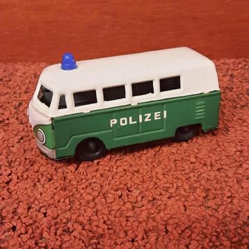 Vintage blikken Volkswagen busje POLIZEI beschikbaar voor biedingen
