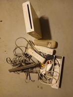 Nintendo Wii met Balance Board en Controllers, Spelcomputers en Games, Spelcomputers | Nintendo Wii, Ophalen, Gebruikt, Met 3 controllers of meer