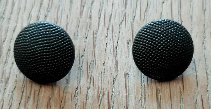 2 Duitse Knopen 18 mm model WW2, Verzamelen, Militaria | Tweede Wereldoorlog, Landmacht, Kleding of Schoenen, Duitsland, Ophalen of Verzenden