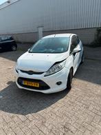 Ford Fiësta 1.6 Ti-vct 88KW 3DR 2009 Wit met schade, Auto's, 1596 cc, 4 cilinders, Wit, Handgeschakeld