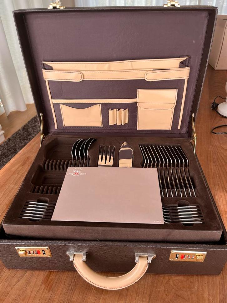 Luxe Bestekset in Koffer van SR GENEVE, Huis en Inrichting, Keuken | Bestek, Rvs of Chroom, Ophalen