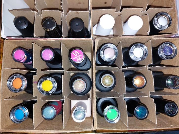 24 x gellak, Sieraden, Tassen en Uiterlijk, Uiterlijk | Cosmetica en Make-up, Gebruikt, Handen en Nagels, Ophalen of Verzenden