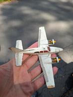 Dinky Toys 715 Beechcraft C55 Baron, Hobby en Vrije tijd, Modelbouw | Vliegtuigen en Helikopters, Overige merken, 1:72 tot 1:144