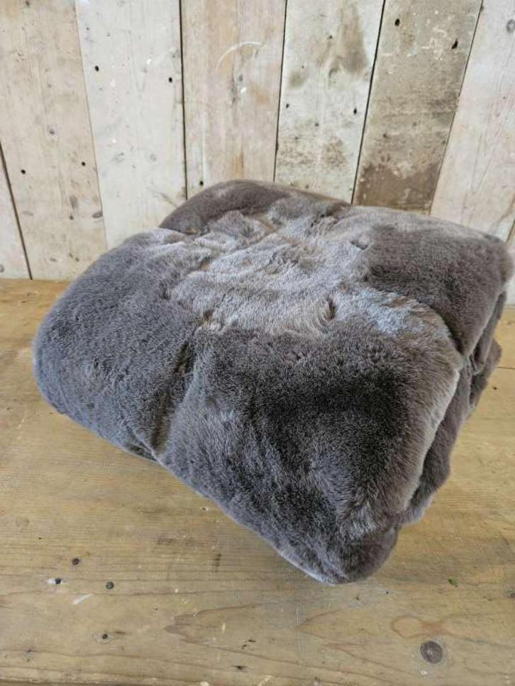 bontplaid,woondeken ``WOONWINKEL RUSTIEK``, Huis en Inrichting, Woonaccessoires | Plaids en Woondekens, Nieuw, Ophalen of Verzenden