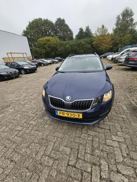 Skoda Octavia Combi 1.6 TDI Greentech Ambition Business, Auto's, Skoda, Bedrijf, Te koop, Octavia, ABS, Adaptive Cruise Control