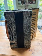 Vintage Accordeon - Accordiola Pauner, Muziek en Instrumenten, Accordeons, Gebruikt, Met riemen, Overige formaten, Accordiola