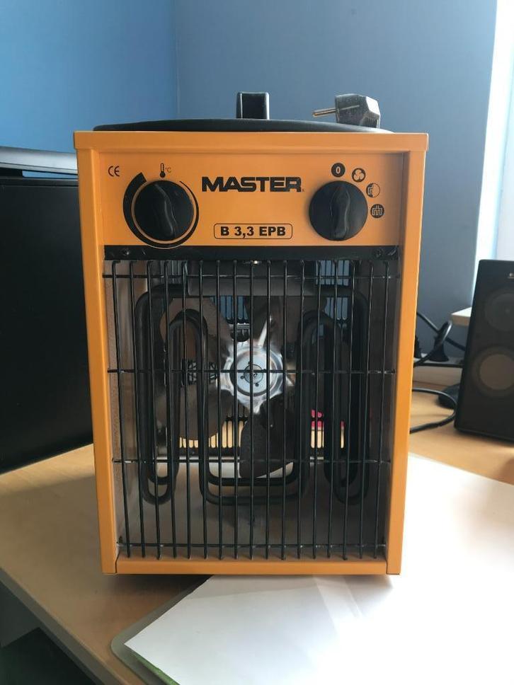 MASTER B 3,3 EPB Elektrische kachel, Doe-het-zelf en Verbouw, Verwarming en Radiatoren, Gebruikt, Kachel, 800 watt of meer, 30 tot 80 cm