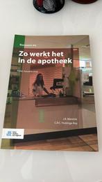 J.R. Mentink - Zo werkt het in de apotheek, Boeken, Ophalen of Verzenden, Zo goed als nieuw, J.R. Mentink; C.R.C. Huizinga-Arp