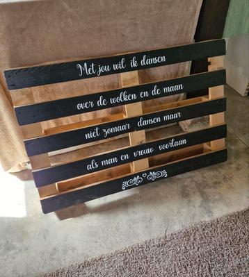 Te huur: decoratie voor in de tuin bij een bruiloft beschikbaar voor biedingen