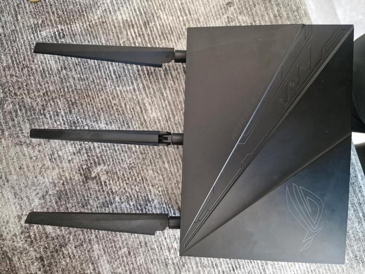 ASUS ROG Rapture GT-AC2900 Gaming Router – Snelle Dual-Band, Computers en Software, Routers en Modems, Zo goed als nieuw, Ophalen of Verzenden