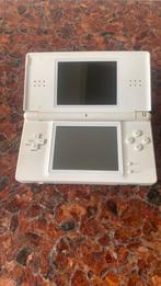 Nintendo DS Lite Wit + Oplader & Stylus, Spelcomputers en Games, 1 speler, Verzenden, Gebruikt, Overige genres