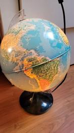 Wereldbol met licht, Huis en Inrichting, Woonaccessoires | Wereldbollen, Ophalen, Verlicht, Gebruikt
