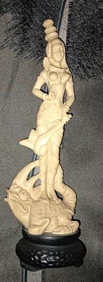 Ivorine beeldje, Antiek en Kunst, Ophalen of Verzenden