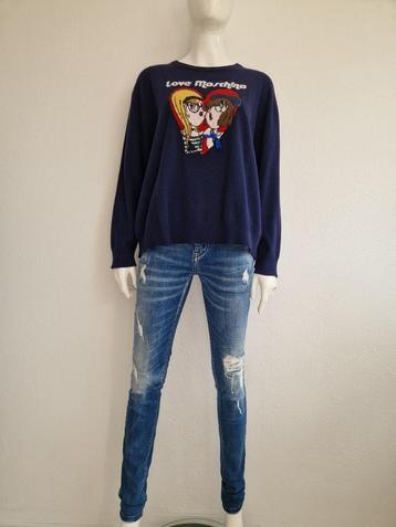 Love Moschino trui. Maat 40/42, Blauw/wol. beschikbaar voor biedingen