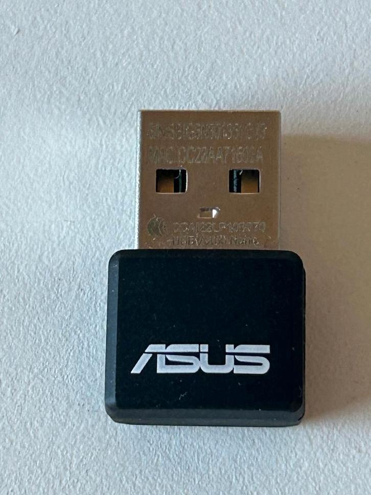 ASUS USB-AX55 Nano AX1800 Wifi 6 adapter, Computers en Software, Routers en Modems, Zo goed als nieuw, Ophalen of Verzenden