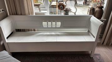 Klepbank beschikbaar voor biedingen
