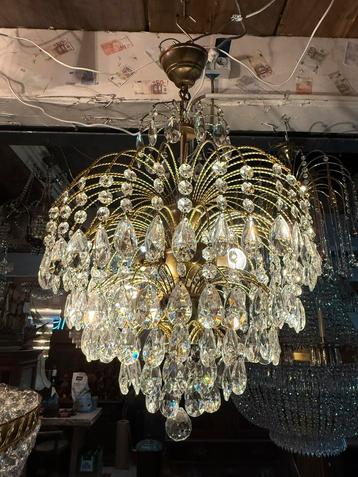 Prachtige mid century kristallen lamp beschikbaar voor biedingen