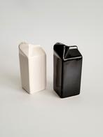 Melkpak model vintage peper en zout stel, Ophalen of Verzenden