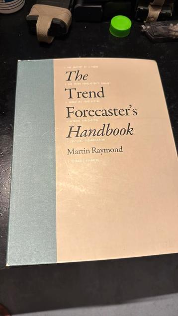 The trend forecasters handbook - Martin Raymond beschikbaar voor biedingen