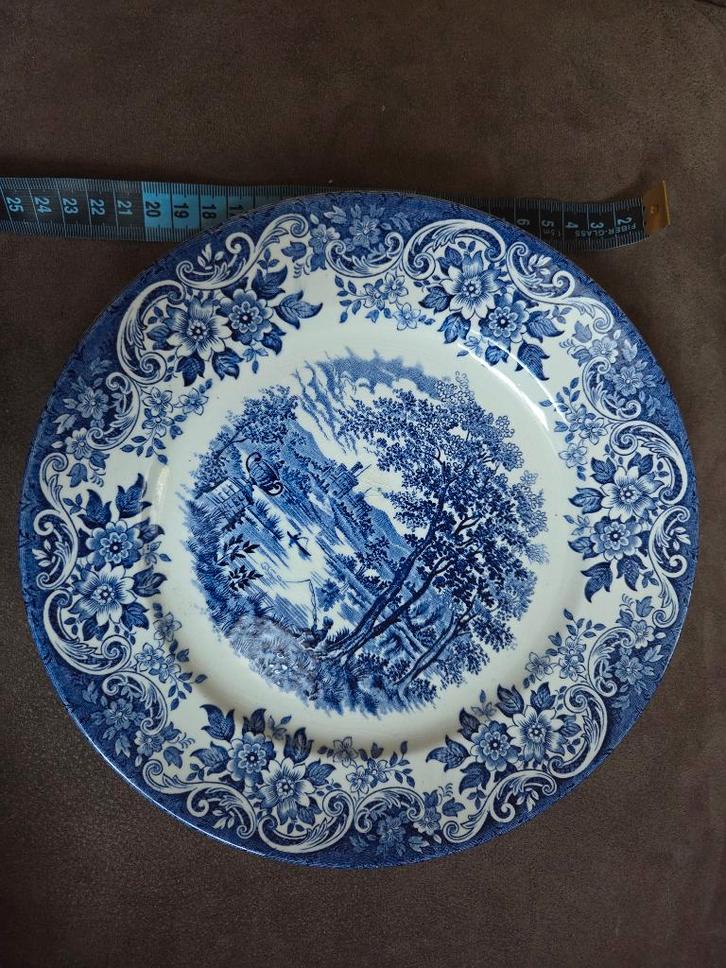 Broadhurst Staffordshire Ironstone bord The English scene, Antiek en Kunst, Antiek | Servies los, Ophalen of Verzenden