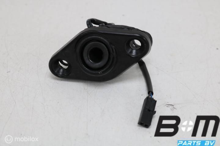 Vangplaat schuifdeur onder VW Caddy 2K 2K0843639E, Auto-onderdelen, Interieur en Bekleding, Gebruikt