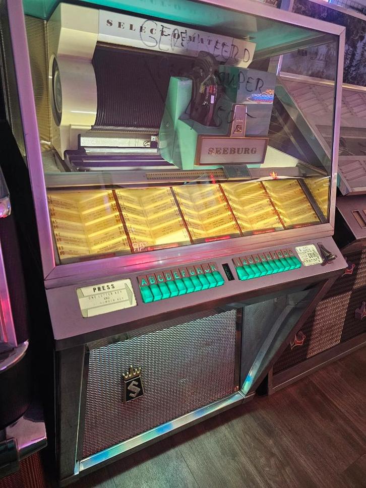 Seeburg L100, Verzamelen, Automaten | Jukeboxen, Zo goed als nieuw, Seeburg, 1950 tot 1960, Ophalen