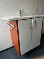 Gratis badkamermeubel incl wasbak (af te halen in L'warden), Huis en Inrichting, Keuken | Complete keukens, Ophalen, Gebruikt