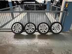 Audi A3 velgen 225/45 R17 winterbanden 1x heftige stoeprands, Ophalen, Gebruikt, Banden en Velgen, 17 inch