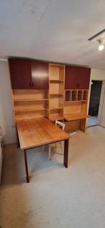 Wedeka kast met ingebouwde tafel, Ophalen, Gebruikt, 25 tot 50 cm, 200 cm of meer